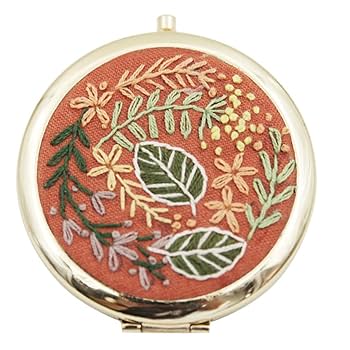 希少♦️ヴィンテージ♦️木製フレーム 変更可 刺繍花柄ミラー♦️スクエア形♦️送料込 希少 ヴィンテージ☆木製フレーム 変更可 刺繍花柄ミラー